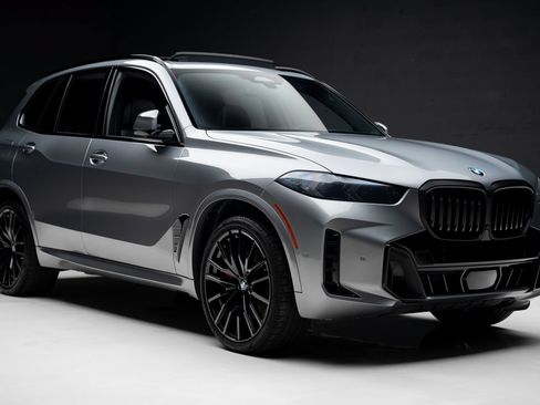 Used 2025 BMW X5 sDrive40i w/ M Sport Package RWD image 89