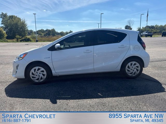 Used 2016 Toyota Prius C One FWD image 6