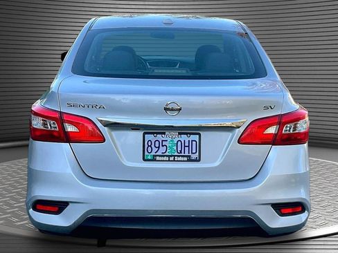 Used 2017 Nissan Sentra SV FWD image 5