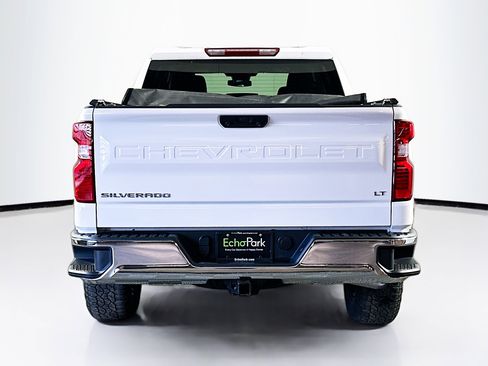 Used 2024 Chevrolet Silverado 1500 LT image 7