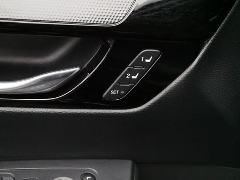 Used 2024 Honda CR-V EX-L image 19
