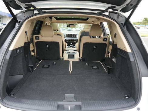 Certified 2023 Acura MDX SH-AWD image 38