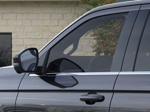 New 2025 Ford Expedition Active RWD image 20