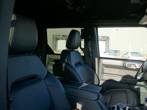 New 2025 Ford Bronco Outer Banks image 9