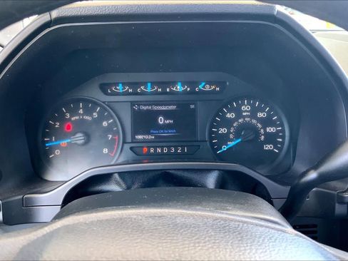 Used 2016 Ford F150 XL w/ Equipment Group 101A Mid RWD image 23