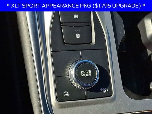 Used 2022 Ford Explorer XLT w/ Equipment Group 202A image 26