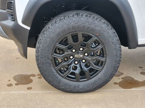 New 2026 Chevrolet Colorado Trail Boss AWD/4WD image 8