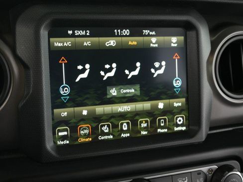 Used 2022 Jeep Wrangler Unlimited Sport w/ Sun And Sound Package AWD/4WD image 41