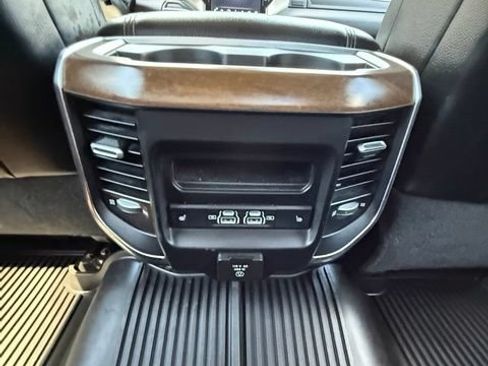 Used 2023 RAM 2500 Laramie AWD/4WD image 17