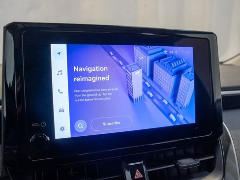 Used 2024 Toyota Corolla LE image 12