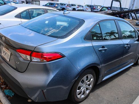 Used 2024 Toyota Corolla LE FWD image 7