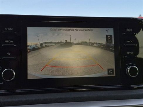 Used 2022 Kia K5 LXS image 34