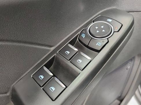 Used 2025 Ford Escape Platinum AWD/4WD image 17