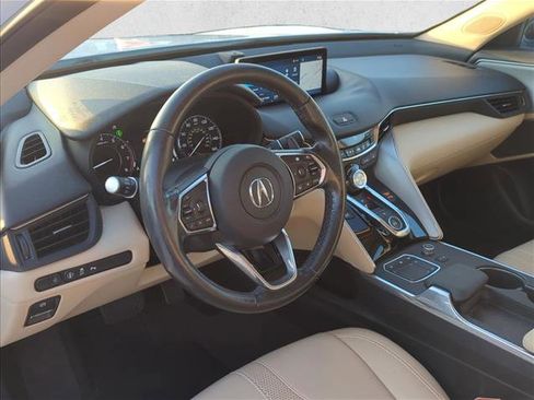 Used 2023 Acura TLX w/ Technology Package image 12