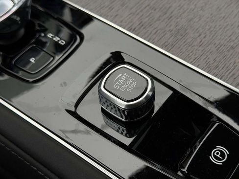 New 2026 Volvo XC90 B6 Ultra w/ Protection Package AWD/4WD image 7