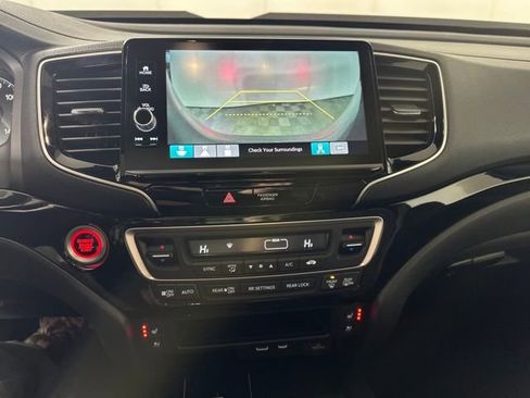 Used 2024 Honda Ridgeline Black Edition image 23