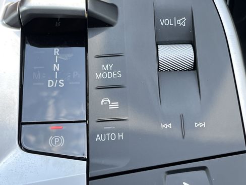 New 2025 BMW X1 xDrive28i w/ M Sport Package image 11