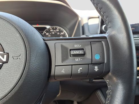 Used 2023 Nissan Rogue SL AWD/4WD image 22