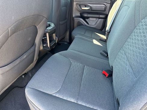 New 2026 RAM 1500 Express AWD/4WD image 17