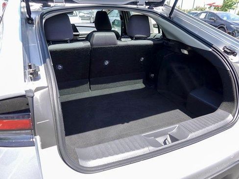 Certified 2024 Toyota Prius LE FWD image 25