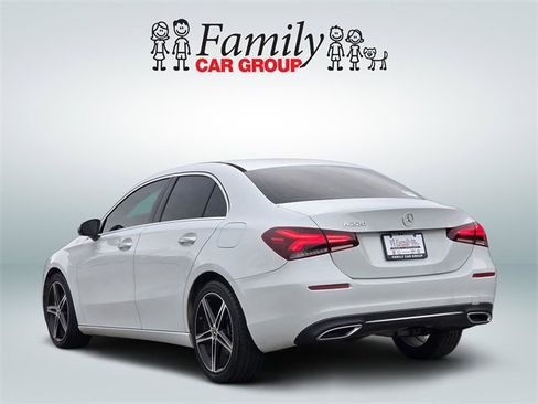 Used 2019 Mercedes-Benz A 220 image 3