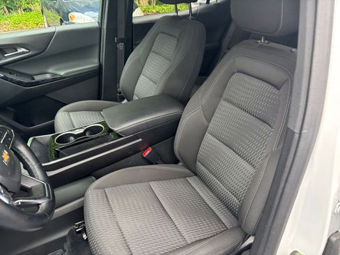 Used 2025 Chevrolet Equinox LT FWD image 31
