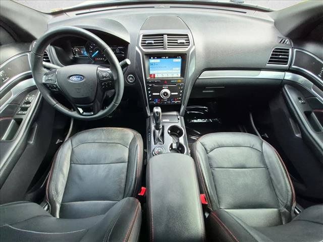 Used 2018 Ford Explorer Sport w/ Equipment Group 401A AWD/4WD image 13