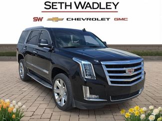 Used 2018 Cadillac Escalade Luxury RWD video 1