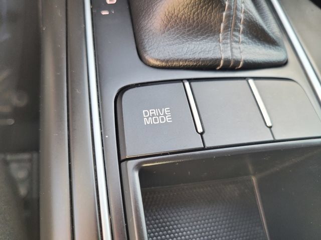 Used 2019 Kia Sorento FWD image 25