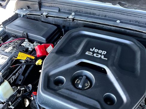 Used 2021 Jeep Wrangler Unlimited Sport S image 33