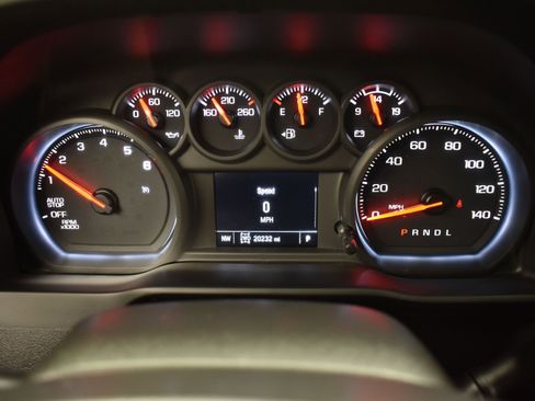 Used 2022 Chevrolet Silverado 1500 Custom Trail Boss image 26