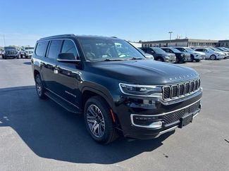Used 2024 Jeep Wagoneer L Series II w/ Flexible Seating Group AWD/4WD video 1