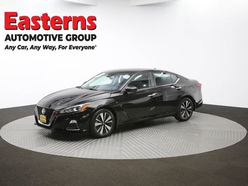 Used 2021 Nissan Altima 2.5 SV w/ SV Premium Package image 54