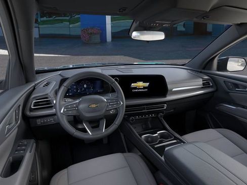 New 2026 Chevrolet Traverse LT image 15