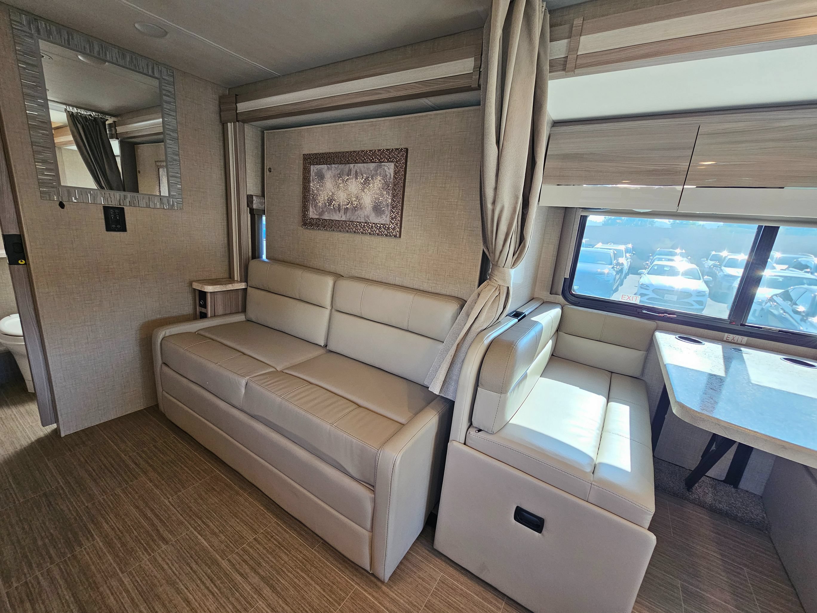 Used 2022 Mercedes-Benz Sprinter 3500 w/ Acoustic Package image 85
