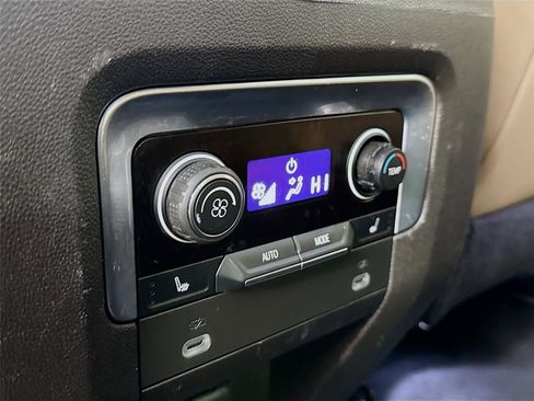 Used 2021 Chevrolet Tahoe Premier image 27