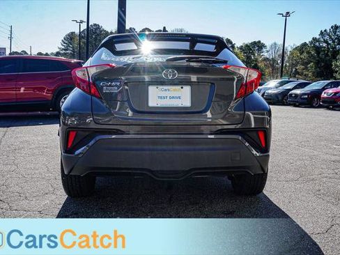 Used 2019 Toyota C-HR LE image 14