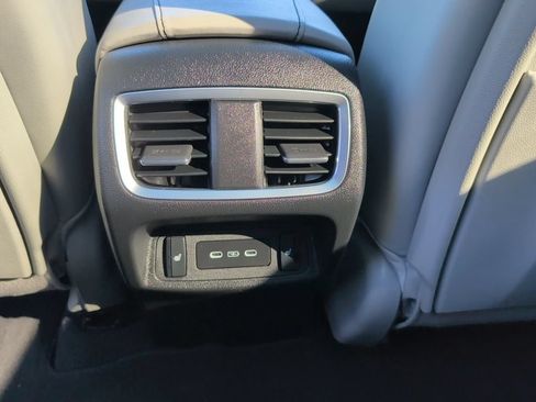 Certified 2024 Acura RDX SH-AWD w/ Advance Package image 37