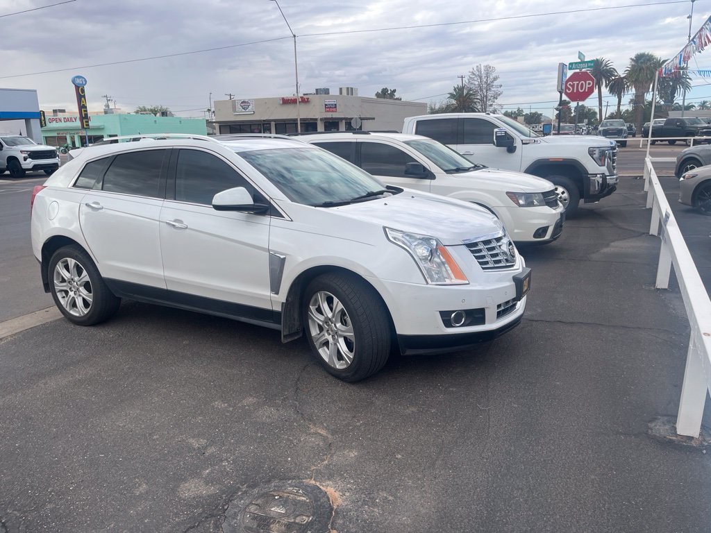 Used 2015 Cadillac SRX Performance w/ Driver Awareness Package FWD image 2