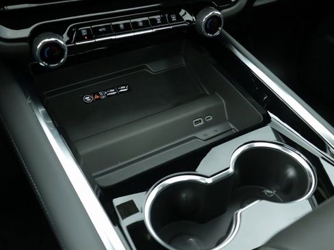 New 2025 Chevrolet Tahoe LT w/ Comfort Package image 20