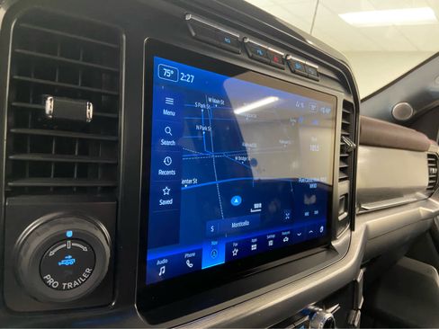 Used 2022 Ford F150 Lariat w/ Equipment Group 502A High image 26