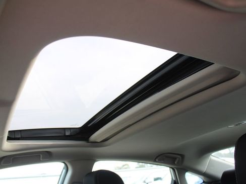 Used 2018 Honda Civic EX image 51