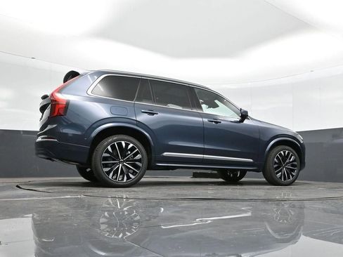 New 2026 Volvo XC90 B6 Plus w/ Protection Package Premier AWD/4WD image 24