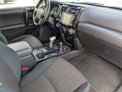 Used 2024 Toyota 4Runner TRD Off-Road image 36