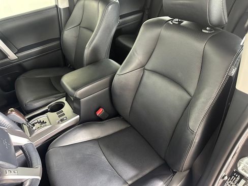 Used 2023 Toyota 4Runner Limited AWD/4WD image 26