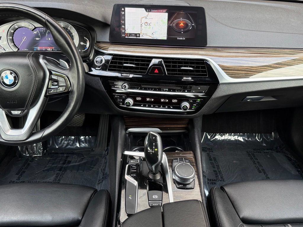 Used 2018 BMW 530i xDrive AWD/4WD image 33