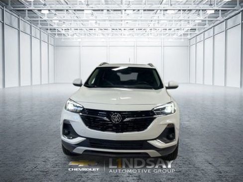 Used 2022 Buick Encore GX Essence w/ Experience Buick Package image 3