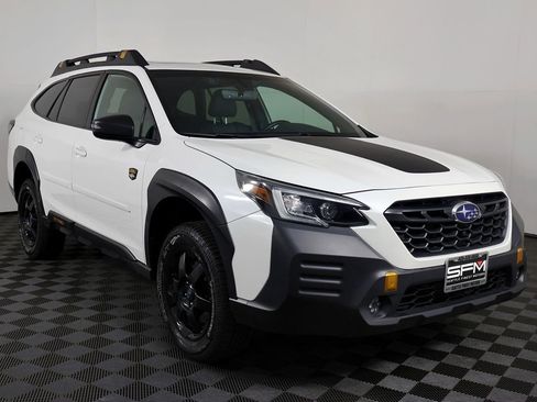 Used 2022 Subaru Outback Wilderness AWD/4WD image 5