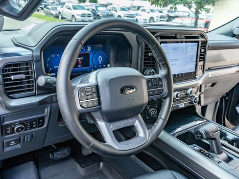 Used 2025 Ford F150 Lariat w/ Equipment Group 502A High AWD/4WD image 17