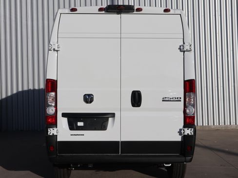 New 2026 RAM ProMaster 2500 image 7